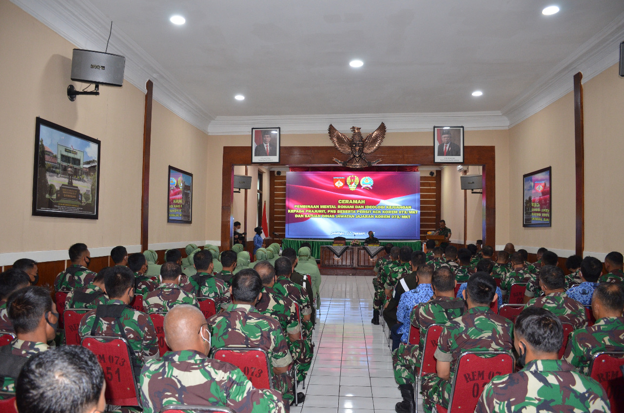Tingkatkan Keimanan Dan Ketaqwaan, Prajurit Korem 073/MKT Terima Ceramah Binroh Dan Bintalidjuang